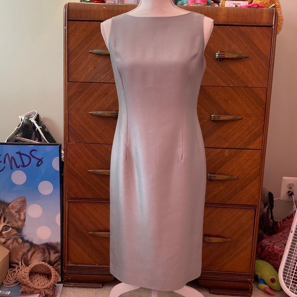 Elegant Gray Sleeveless Dress